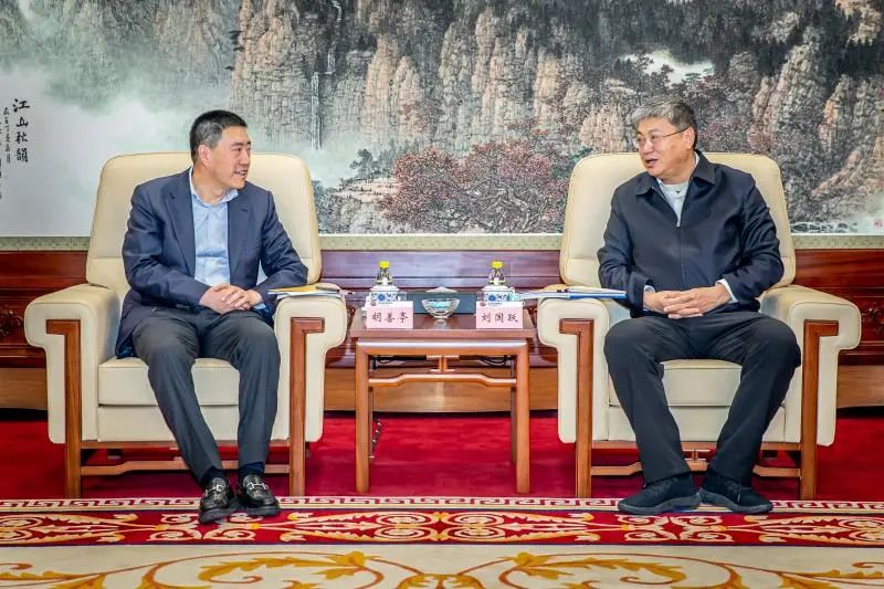 刘国跃会见中国煤科主要领导