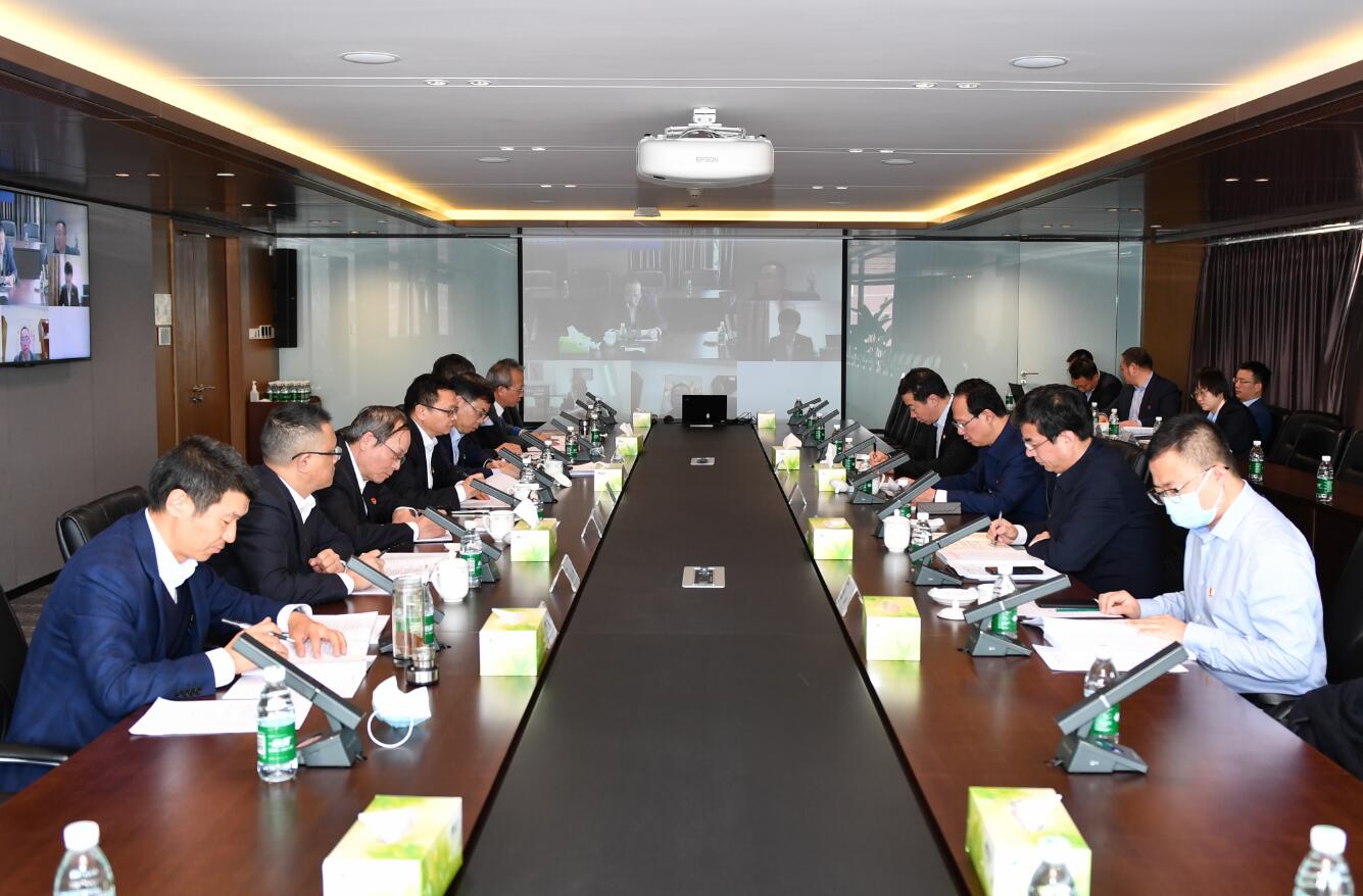 丁焰章参加指导电建国际公司年度民主生活会