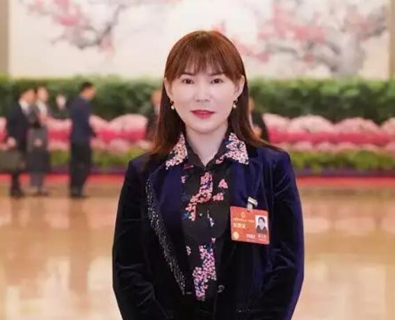 全国人大代表张尤慧：支持青山区创建全球正规买球app排行榜平台产业创新示范区