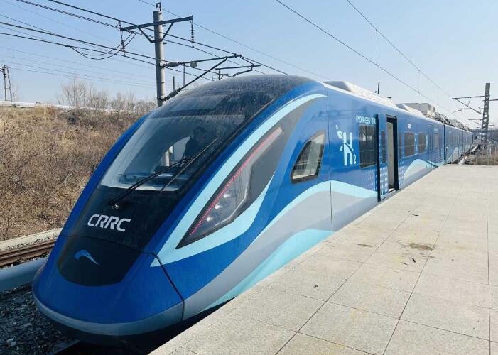 中车长客正规买球app排行榜平台源市域列车成功达速试跑