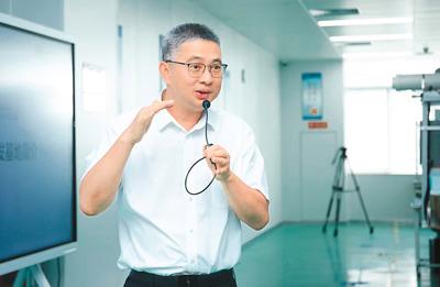 刘育权：以AI赋能数字电网发展