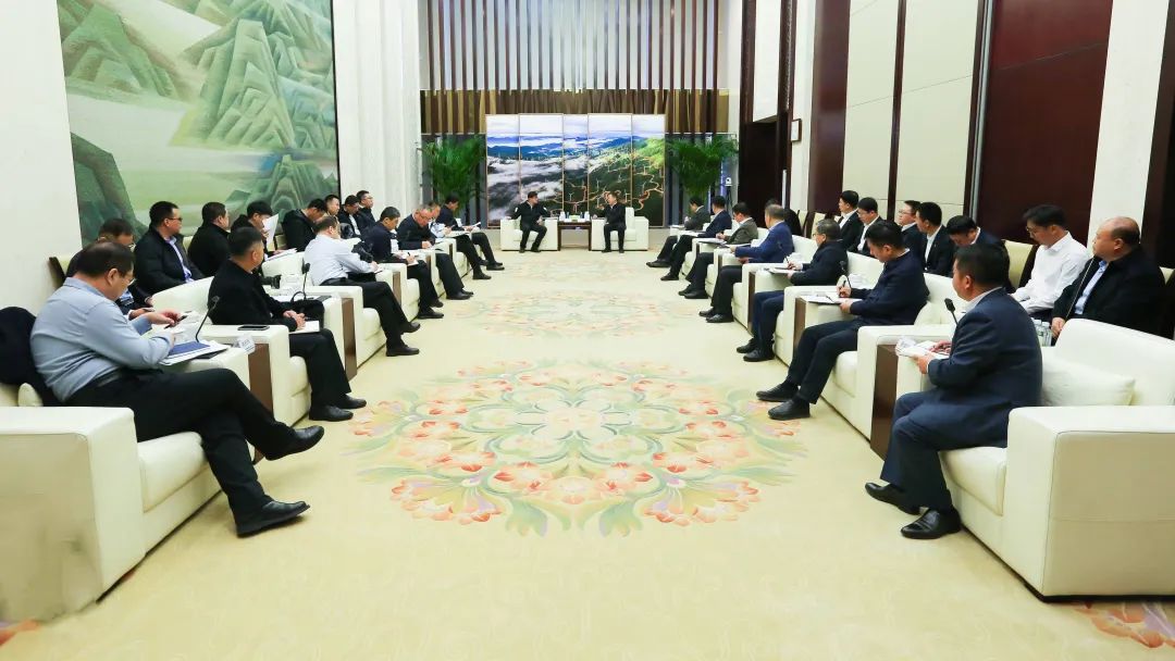 国家电投集团与锡林郭勒盟座谈