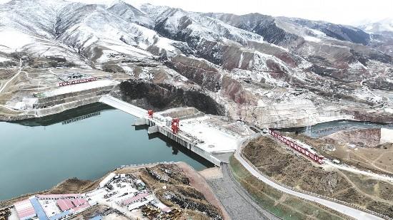 玛尔挡水电站年累计发电量突破4亿千瓦时